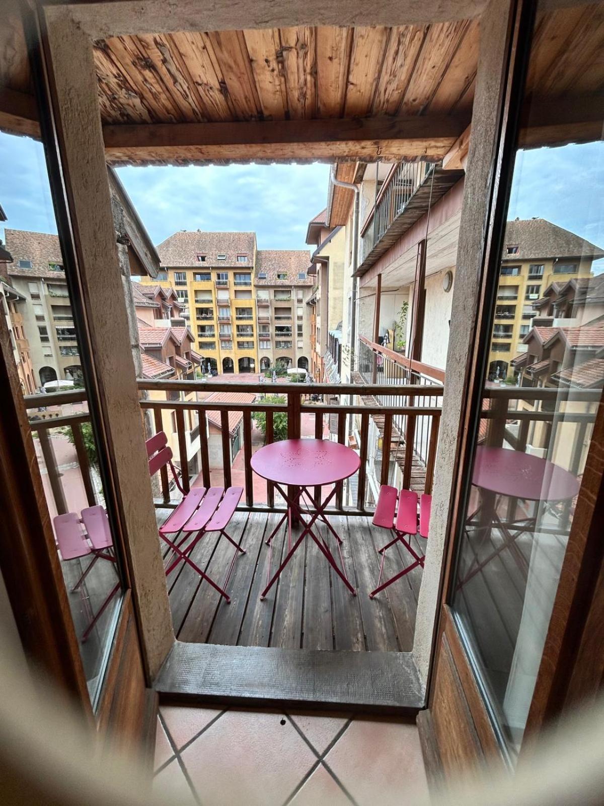 Le Republique Annecy , Coeur De Vieille Ville מראה חיצוני תמונה